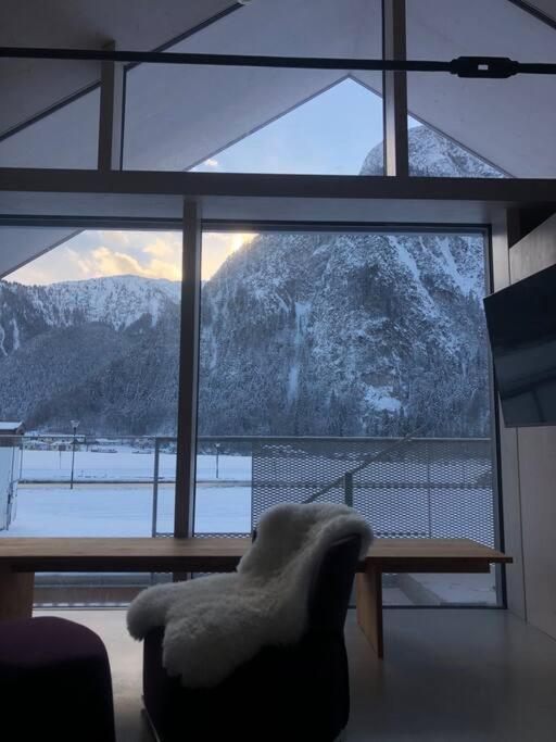 Urban Alpine Penthouse With Lake View Maurach  Extérieur photo