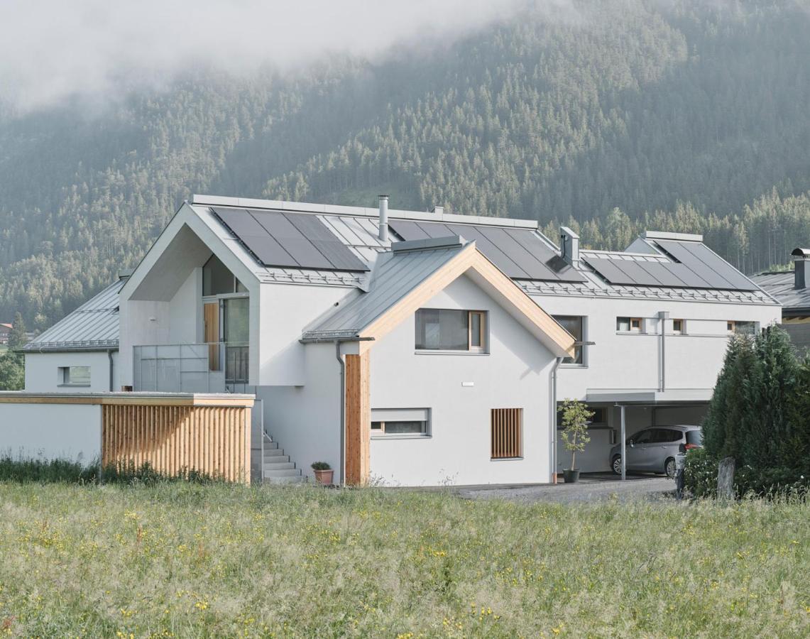 Urban Alpine Penthouse With Lake View Maurach  Extérieur photo