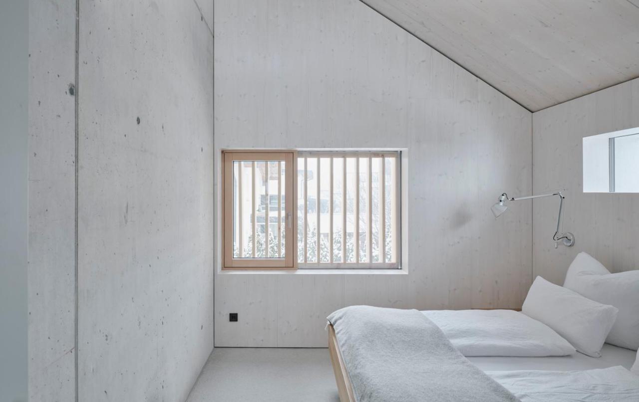 Urban Alpine Penthouse With Lake View Maurach  Extérieur photo
