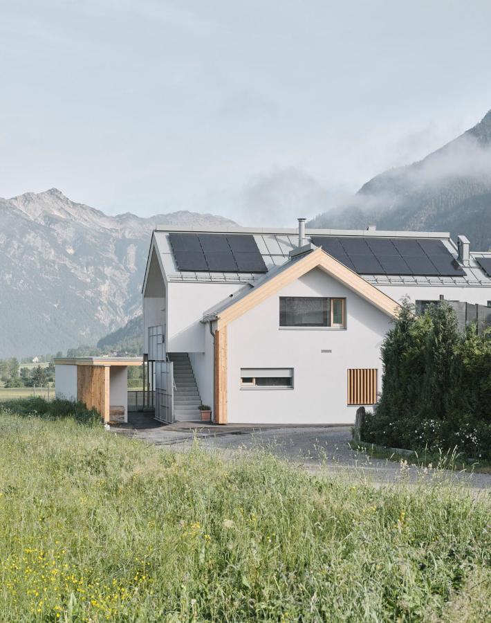 Urban Alpine Penthouse With Lake View Maurach  Extérieur photo