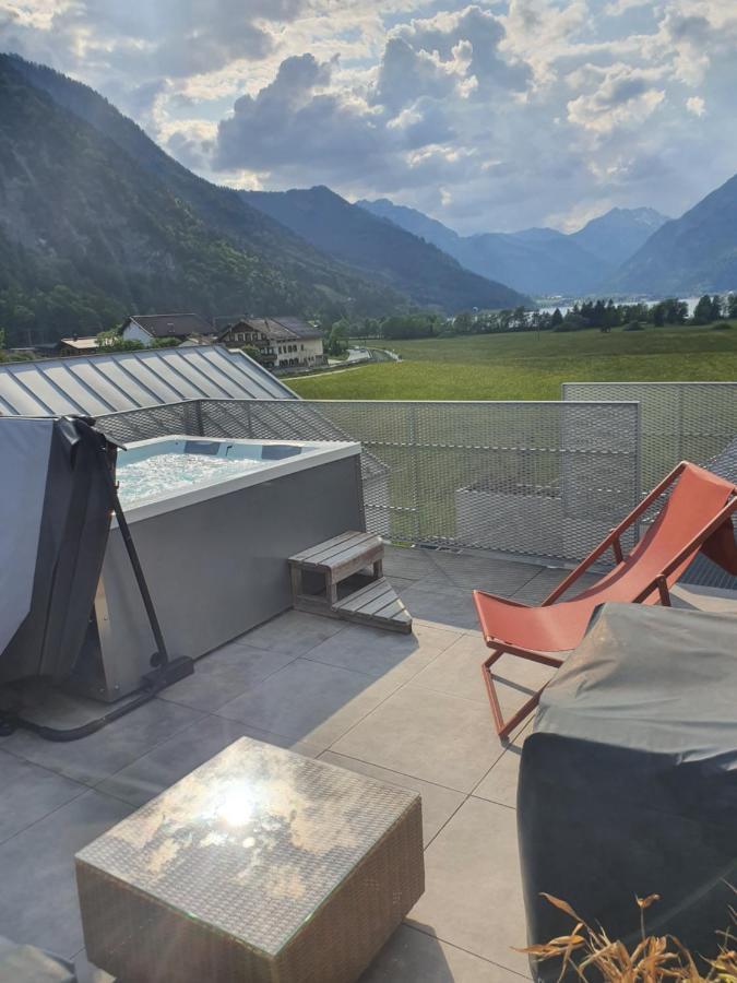 Urban Alpine Penthouse With Lake View Maurach  Extérieur photo